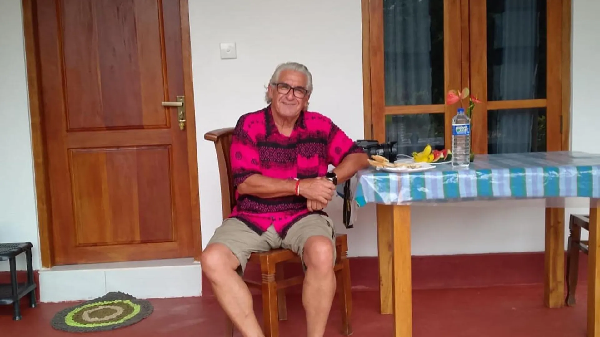 סיגירייה Little Haven Cottage אכסניה