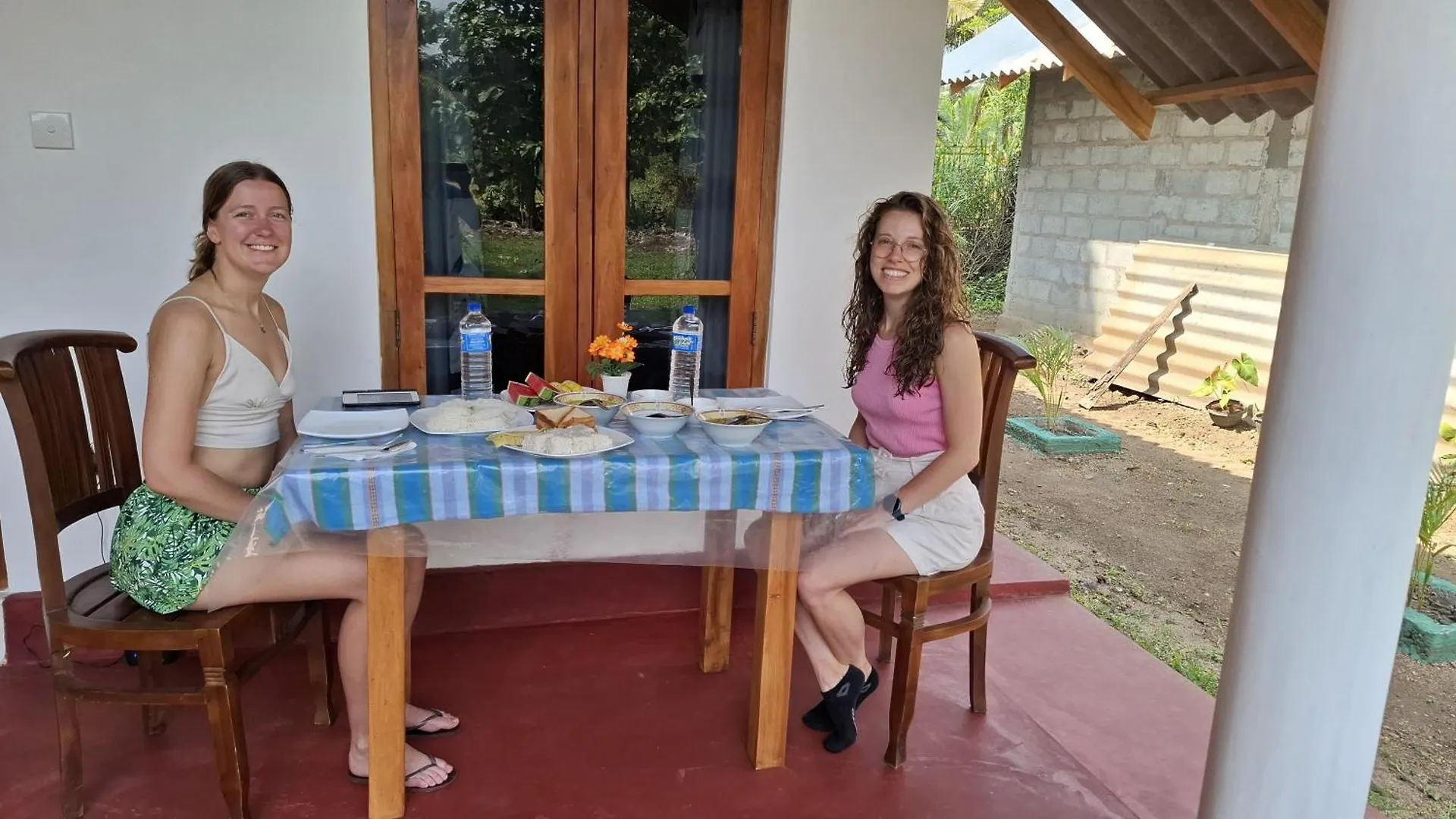 סיגירייה Little Haven Cottage אכסניה